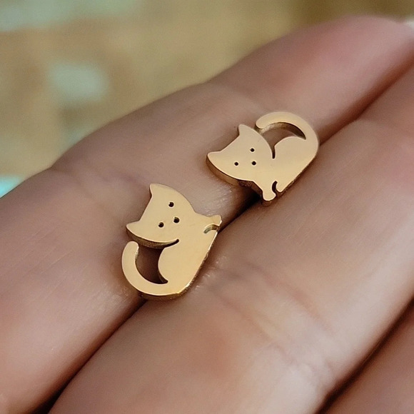 Cat Stud Earrings, choice of color - Picture 4 of 5